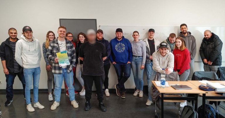 Bbs Cora Berliner Hannover EC 61B gewinnt beim BPB-Schülerwettbewerb | BBS Cora Berliner